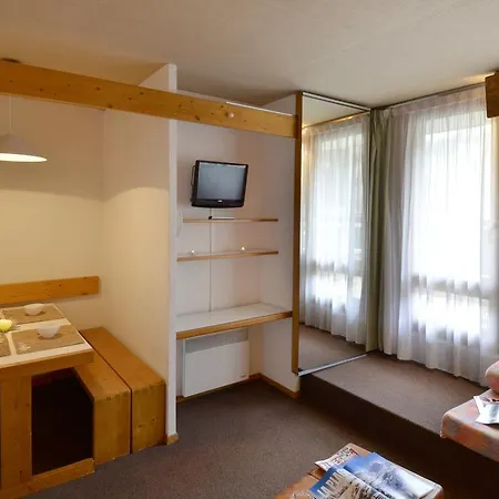Apartment St Jacques