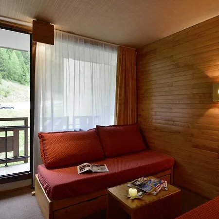 St Jacques Apartment *